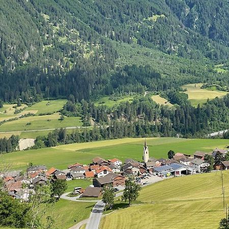 Gasthaus Beverin Farden エクステリア 写真