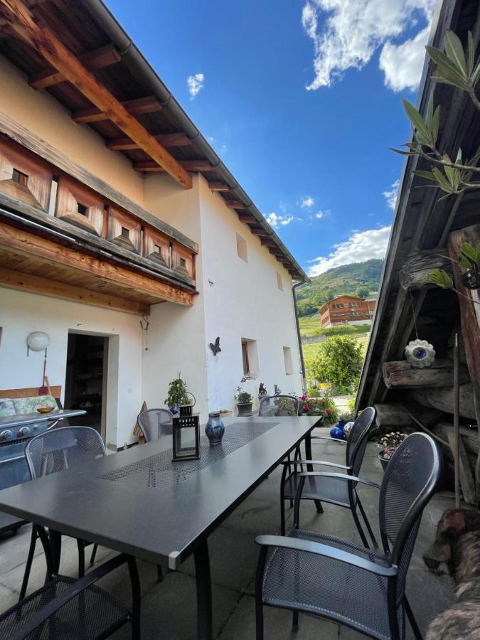 Gasthaus Beverin Farden エクステリア 写真